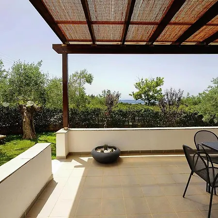 Сasa de vacaciones In With A Balcony Or Terrace *
